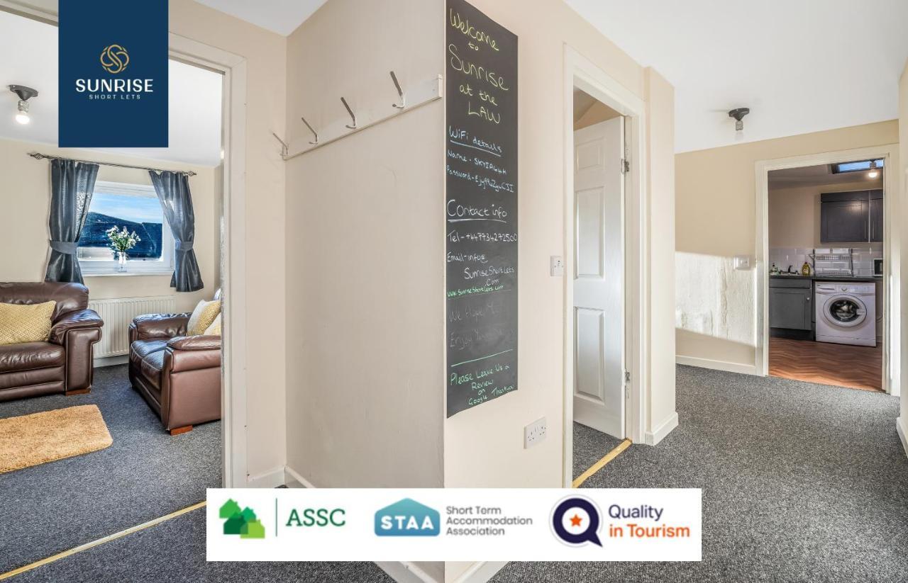 The Law, Has 4 Rooms With Tvs, 2 Bathrooms, Central, Free Parking, Fully Equipped, Contractor And Trades Favourite, 5 Mins To Centre - Long Stays, Invoice And Reduced Price Are Only Via Sunrise Short Lets Dundee Exteriér fotografie